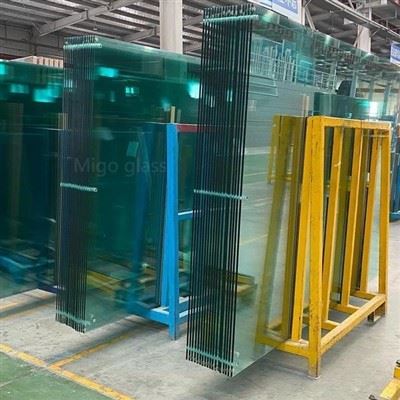 Tempered Glass For Padel Courts Tempered Glass For Padel Courts