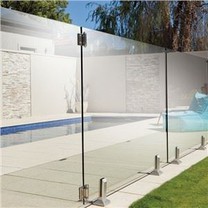 강화 유리 풀 펜싱